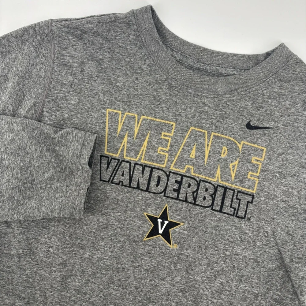 Nike Vanderbilt Long Sleeve Tee Kids Large Gray‎ Dri-FIT Graphic Shirt